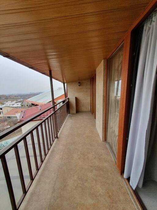 Роскошная Двухуровневая Квартира Luxurious Duplex Apartment Erevan Exterior foto